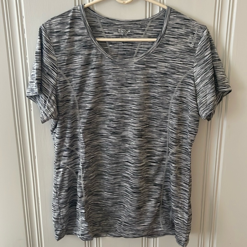Reebok Black and White Patterned T-Shirt